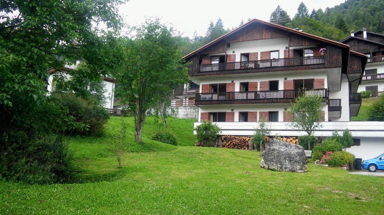 Appartamenti Dolomiti Colcerver Eksteriør billede
